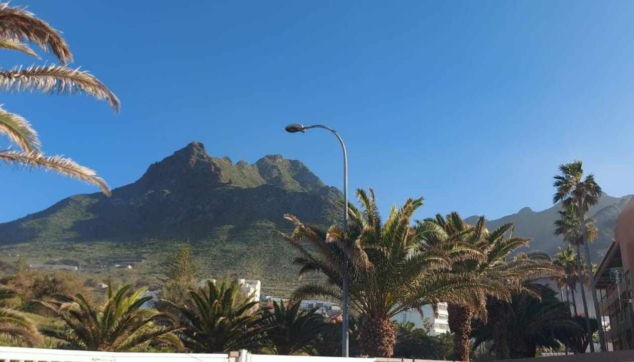 Estudio Oceano Indico Con Piscina Y Mar Y Vistas Lägenhet Santa Cruz de Tenerife Exteriör bild
