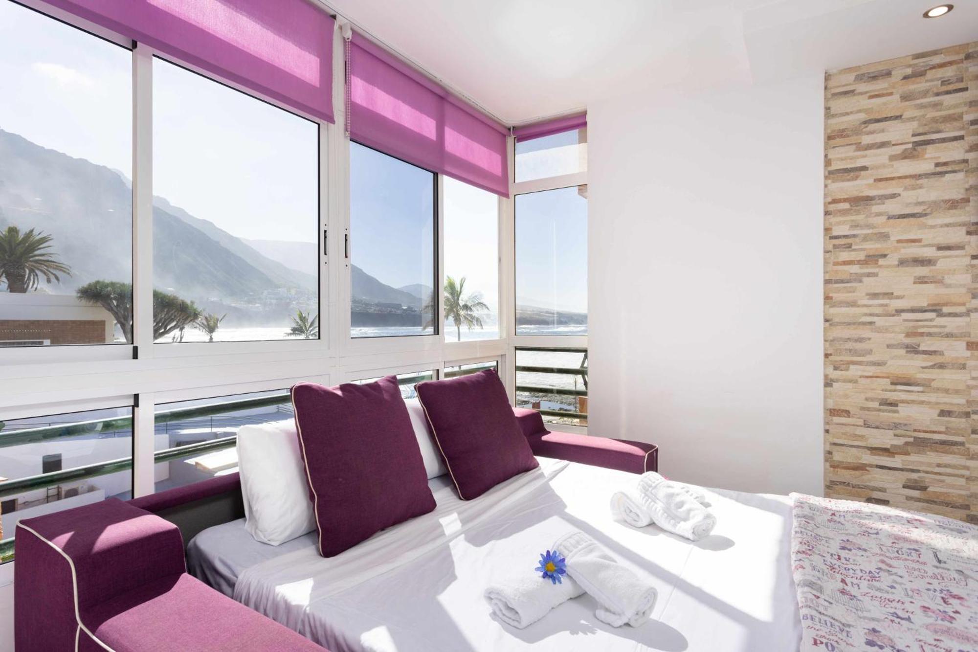 Estudio Oceano Indico Con Piscina Y Mar Y Vistas Lägenhet Santa Cruz de Tenerife Exteriör bild
